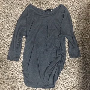 Mid length sleeve tee